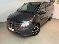 Gebraucht Mercedes Vito 163 PS (119 kW) 2023 Schwarz Van