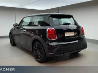 Gebraucht Mini Cooper Classic 136 PS (100 kW) 2023 Schwarz Kleinwagen