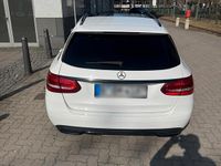 Gebraucht Mercedes C250 204 PS (150 kW) 2015 Weiß Kombi