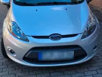 Gebraucht Ford Fiesta 60 PS (44 kW) 2012 Grau Kleinwagen