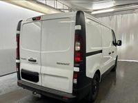 Gebraucht Renault Trafic Komfort 145 PS (106 kW) 2020 Weiß Van / Kleinbus