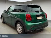 Gebraucht Mini Cooper Classic 136 PS (100 kW) 2023 Grün Kleinwagen