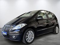 Gebraucht Mercedes A180 Elegance 116 PS (85 kW) 2009 Schwarz Limousine