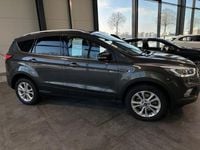 Gebraucht Ford Kuga Titanium 150 PS (110 kW) 2018 Grau SUV