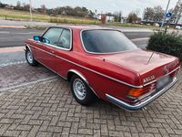 Gebraucht Mercedes 280 185 PS (136 kW) 1979 Rot Coupé