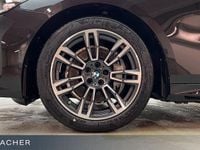 Neu BMW 540 M Sport 303 PS (222 kW) 2026 Saphirschwarz metallic Kombi