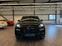 Gebraucht Porsche Cayenne 354 PS (260 kW) 2025 Chromitschwarzmetallic SUV