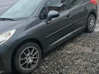 Gebraucht Peugeot 207 95 PS (69 kW) 2008 Grau Kombi