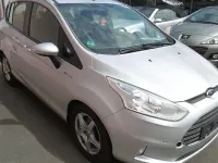 Używany Ford B-MAX Trend 101 KM (74 kW) 2014 Srebrny Minivan