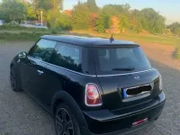 Gebraucht Mini ONE 98 PS (72 kW) 2011 Schwarz Kleinwagen