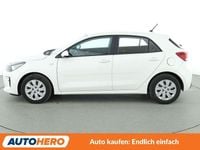 Gebraucht Kia Rio Attract 84 PS (61 kW) 2019 Weiß Limousine