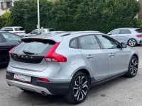 Gebraucht Volvo V40 CC Pro 190 PS (139 kW) 2017 Silber Kombi