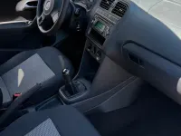 Gebraucht VW Polo 60 PS (44 kW) 2013 Blau Kleinwagen