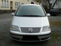 gebraucht VW Sharan 2.0 TDI DPF Climatronik Sitzheizung Pdc 7 Sitzer