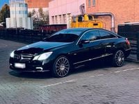 Gebraucht Mercedes E350 293 PS (215 kW) 2009 Schwarz Coupé