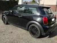 Gebraucht Mini ONE Classic 102 PS (75 kW) 2022 Schwarz Kleinwagen