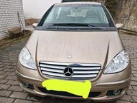 Gebraucht Mercedes A150 95 PS (69 kW) 2005 Gold Kleinwagen