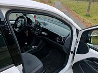 Second-hand VW up! 69 CP (50 kW) 2013 Alb Hatchback