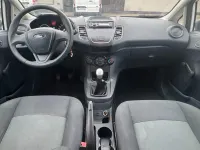 Gebraucht Ford Fiesta 65 PS (47 kW) 2012 Weiß Kleinwagen