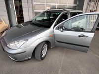 Gebraucht Ford Focus 115 PS (84 kW) 2004 Grau Kombi