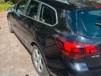 Gebraucht Opel Astra 180 PS (132 kW) 2011 Schwarz Kombi