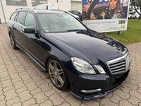 Gebraucht Mercedes E350 Avantgarde 265 PS (194 kW) 2012 Blau Limousine