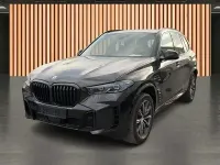 Gebraucht BMW X5 M Sport 298 PS (219 kW) 2024 Black sapphire metallic SUV