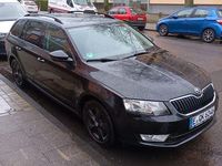 Gebraucht Skoda Octavia Active 105 PS (77 kW) 2014 Schwarz Kleinwagen
