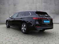 Gebraucht VW Passat IQ Drive 150 PS (110 kW) 2025 Schwarz Kombi