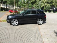 Gebraucht Mercedes ML350 258 PS (189 kW) 2014 Schwarz SUV