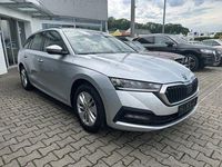 Gebraucht Skoda Octavia 116 PS (85 kW) 2021 Brilliant silber Kombi