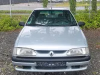 Gebraucht Renault 19 73 PS (53 kW) 1992 Silber Limousine