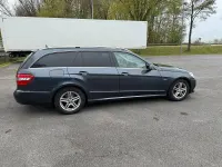 Gebraucht Mercedes E250 204 PS (150 kW) 2009 Grau Kombi