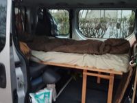 gebraucht Renault Trafic mit Campingbett