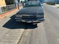 Second-hand Chevrolet Caprice 1983 Negru Berlinǎ