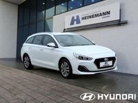 gebraucht Hyundai i30 Kombi 1.4 T-GDI Trend Sitzheizung PDC AHK