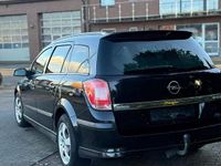 Gebraucht Opel Astra 150 PS (110 kW) 2004 Schwarz Limousine