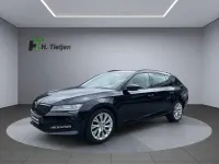 Gebraucht Skoda Superb Style 150 PS (110 kW) 2023 Schwarz Limousine