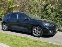 Gebraucht Ford Focus ST-Line 150 PS (110 kW) 2019 Schwarz Limousine
