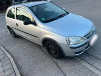 Gebraucht Opel Corsa 58 PS (42 kW) 2005 Silber Kleinwagen