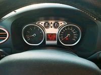 Second-hand Ford Focus 104 CP (76 kW) 2010 Alb Coupe