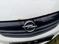 Gebraucht Opel Corsa Color Edition 89 PS (65 kW) 2010 Weiß Kleinwagen