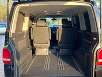 Second-hand VW T5 132 CP (97 kW) 2015 Negru Van