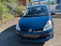 Używany Renault Clio II Authentique 65 KM (47 kW) 2006 Niebieski Sedan/Limuzyna