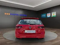 Gebraucht VW Passat Business 122 PS (89 kW) 2023 Tornadorot Kombi