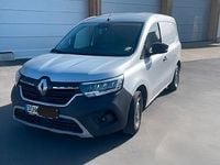 Gebraucht Renault Kangoo Techno 116 PS (85 kW) 2024 Silber Van / Kleinbus