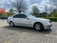 Brugt Mercedes E320 Avantgarde 204 HK (150 kW) 2004 Sølv Sedan