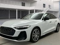 Second-hand Audi A5 S-line plus 204 CP (150 kW) 2025 Alb Berlinǎ