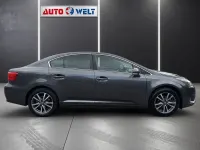 Gebraucht Toyota Avensis Edition 132 PS (97 kW) 2013 Grau Limousine