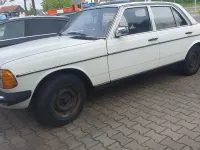 Gebraucht Mercedes 200 1982 Weiß Limousine